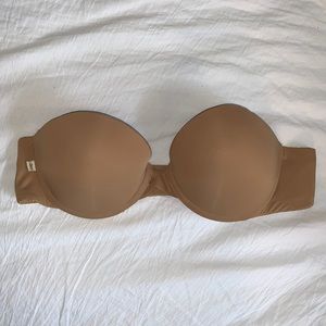 Strapless bra